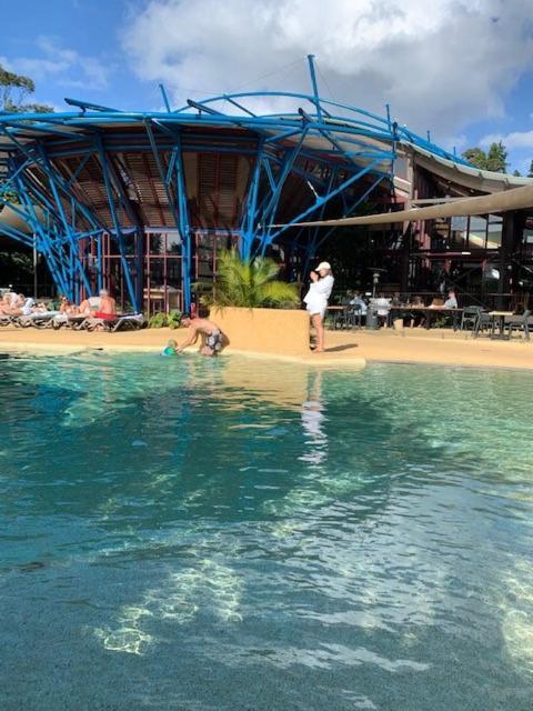 5 Star Avalon Luxury Kingfisher Bay 8 Guest Fraser Island