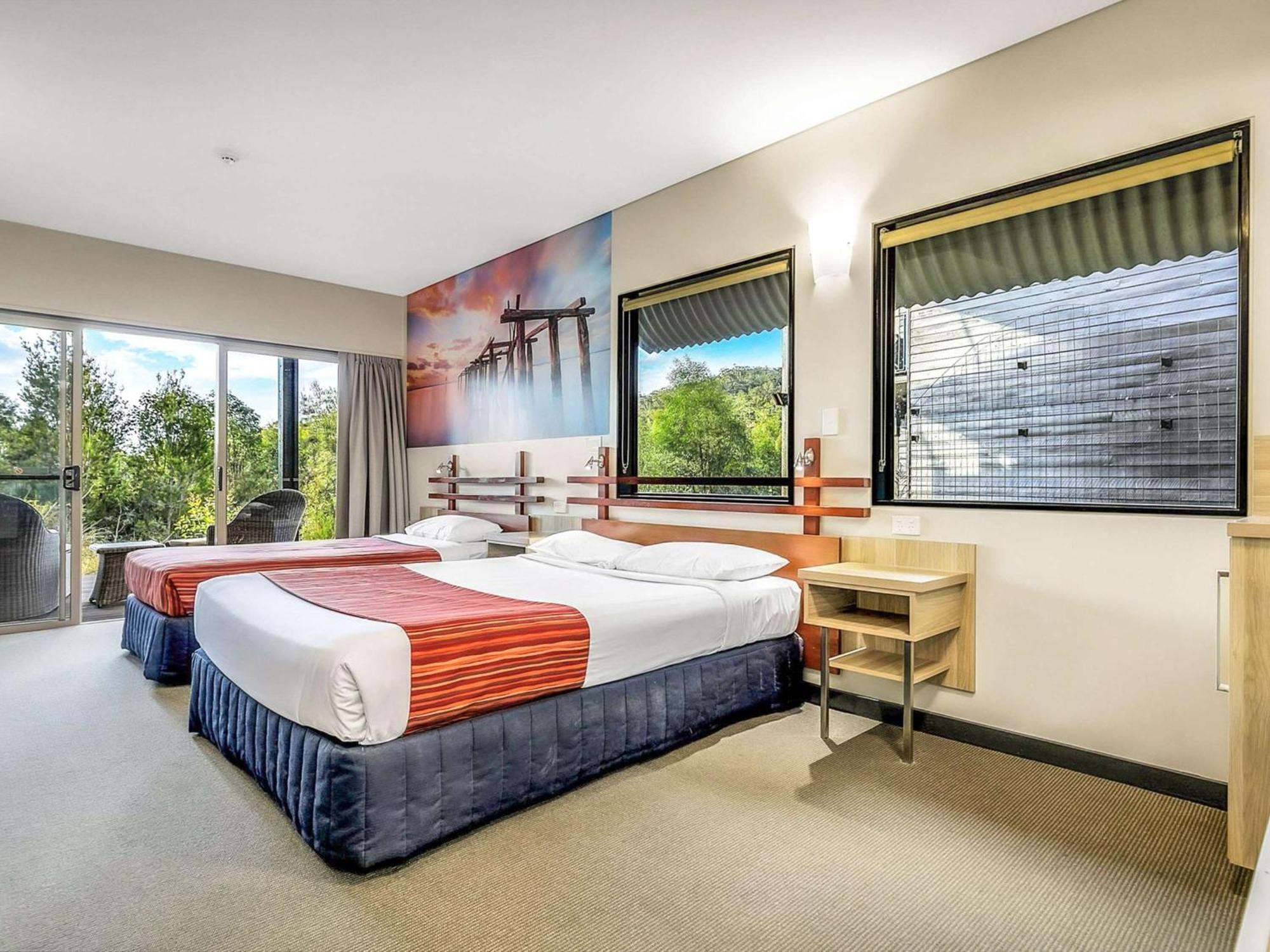 Kingfisher Bay 4*