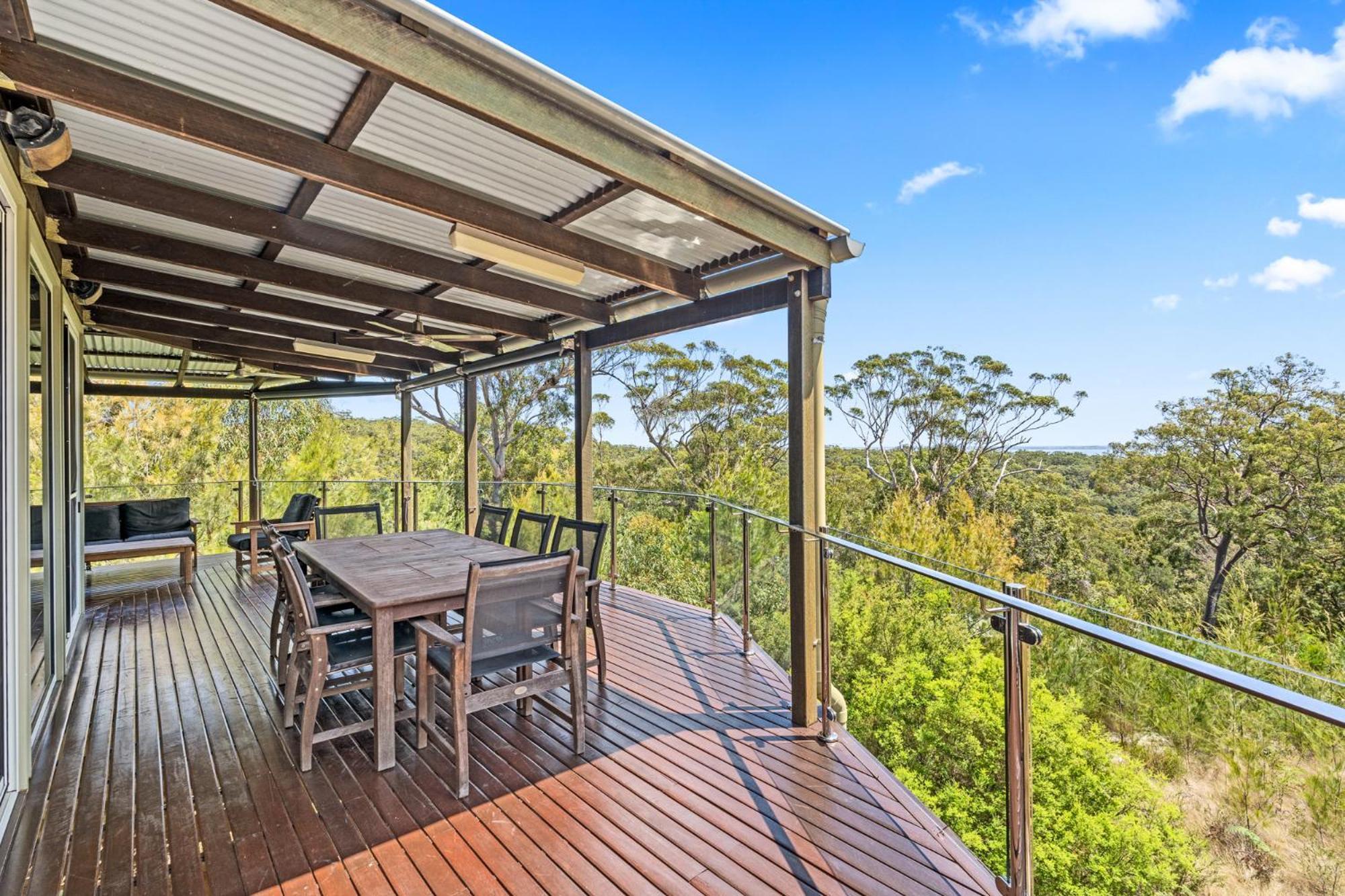 Holiday home Bushys Hilltop *